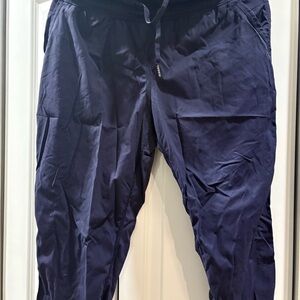 Lululemon Athletica Dark Blue Cropped Pants